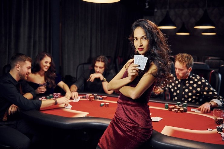 Tabel pembayaran Caribbean Stud Poker menunjukkan rasio pembayaran untuk setiap tangan